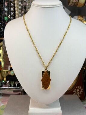 Vintage Gold-Tone Necklace With Brown Wood Inlay Pendant